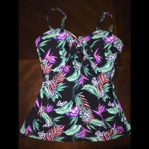 New swim top
